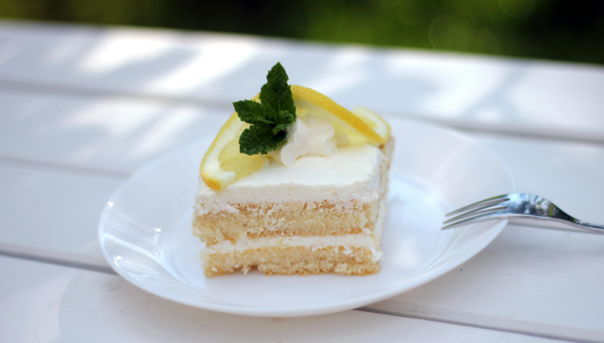 lemon lush cake